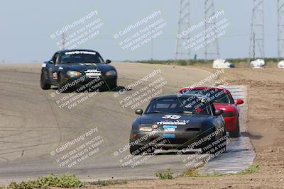 media/Apr-30-2022-CalClub SCCA (Sat) [[98b58ad398]]/Group 5/Race (Outside Grapevine)/